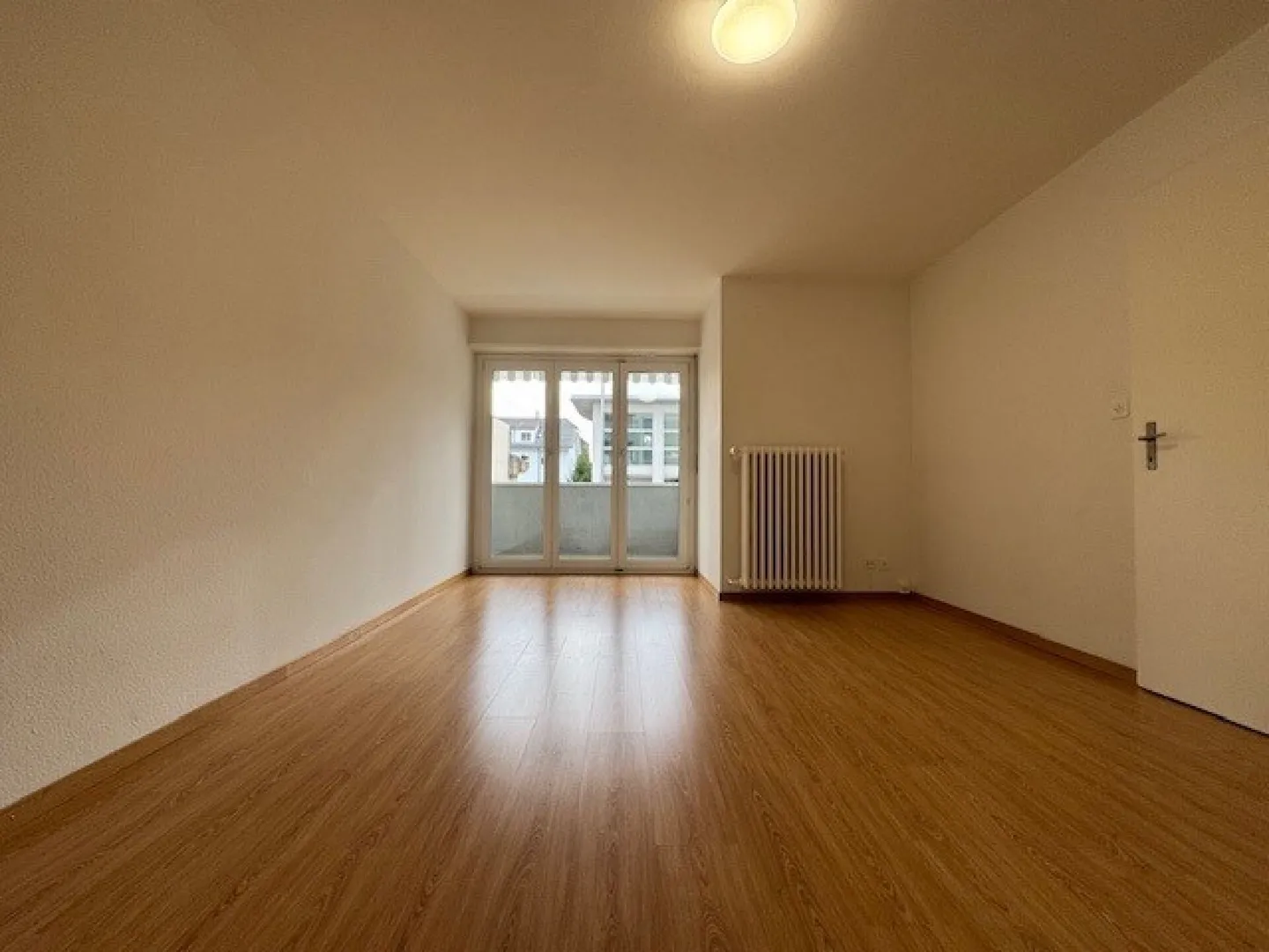 Charming 1-Room Apartment - Welcome to Your New Home! - Photo 4 of 5