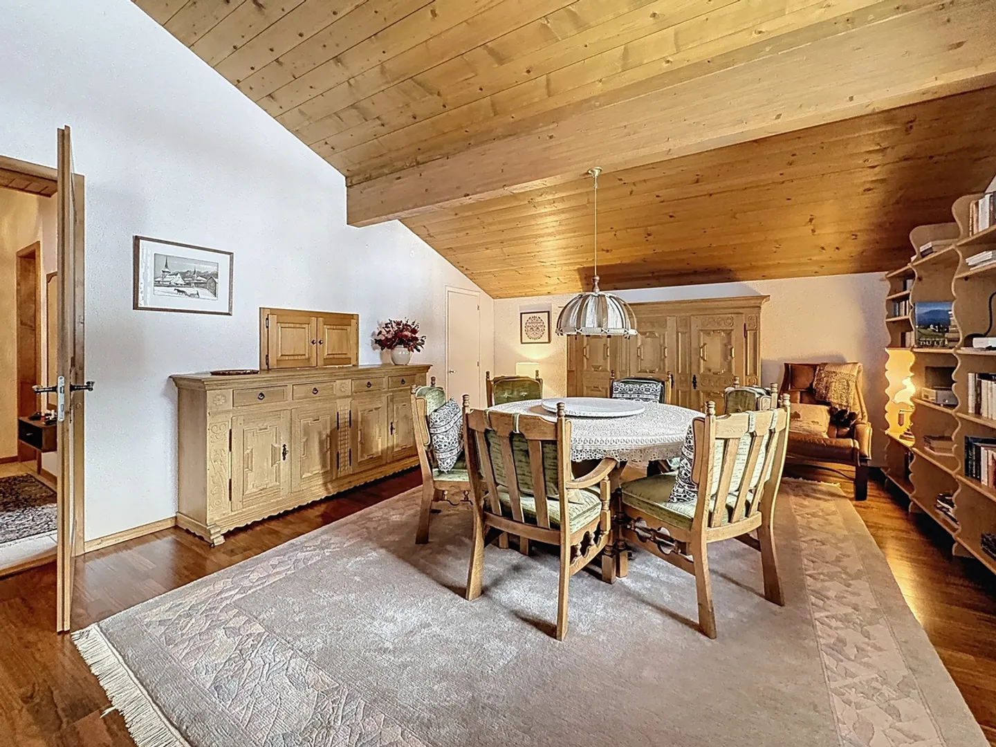 Very nice bright apartment halfway up the village - Photo 2 of 7