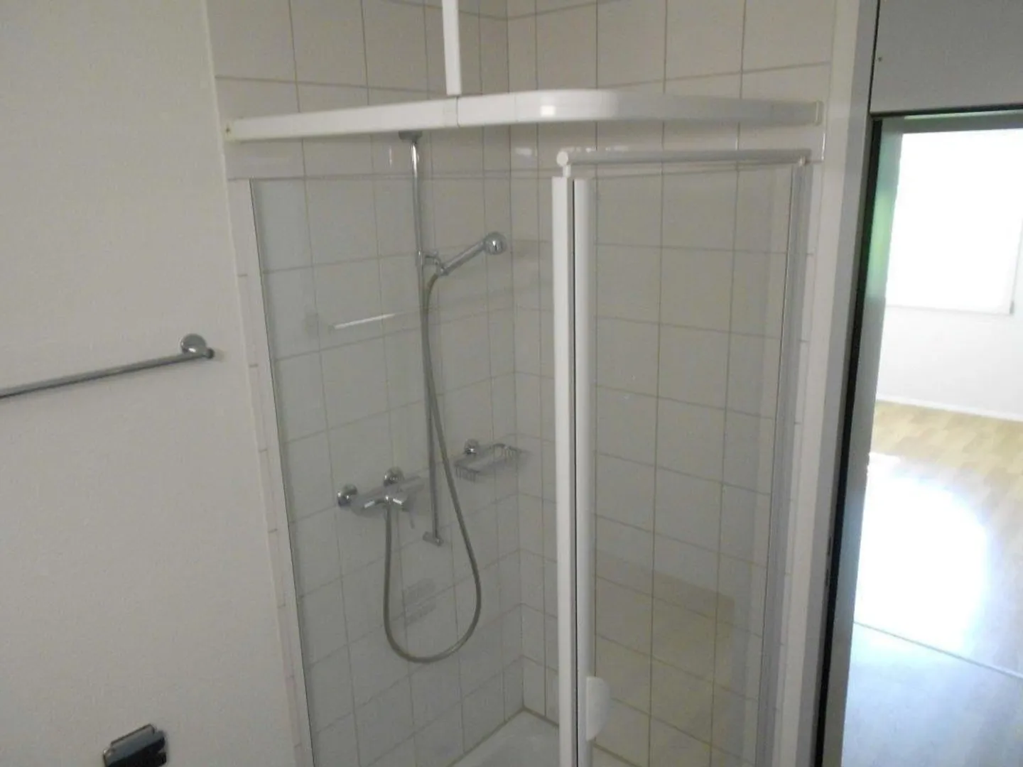 3.5 Zimmer-Wohnung an ruhiger Lage zu vermieten - Foto 5 von 11