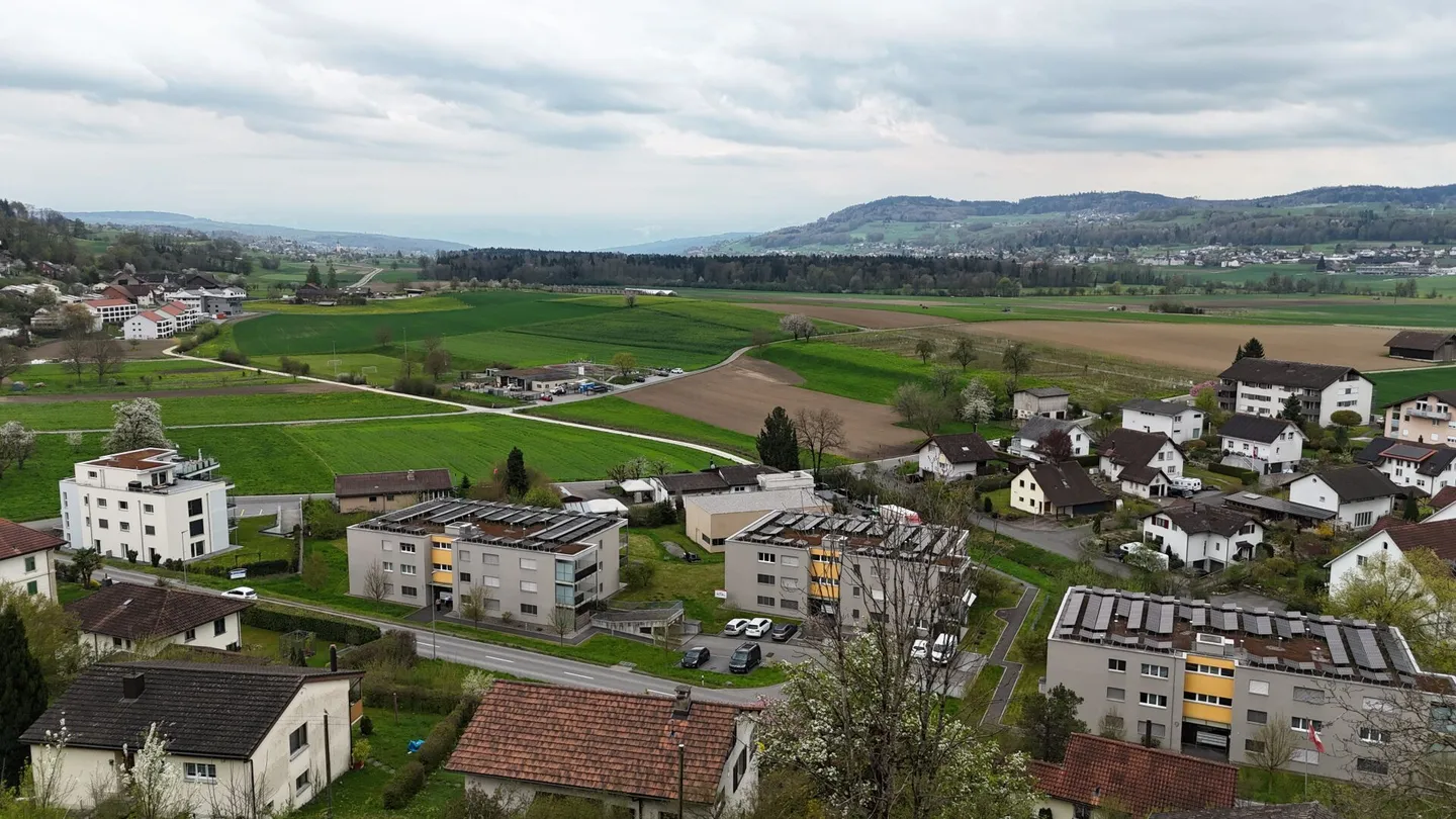 Emplacement ensoleillé, base solide, possibilités illimitées - Photo 39 sur 40
