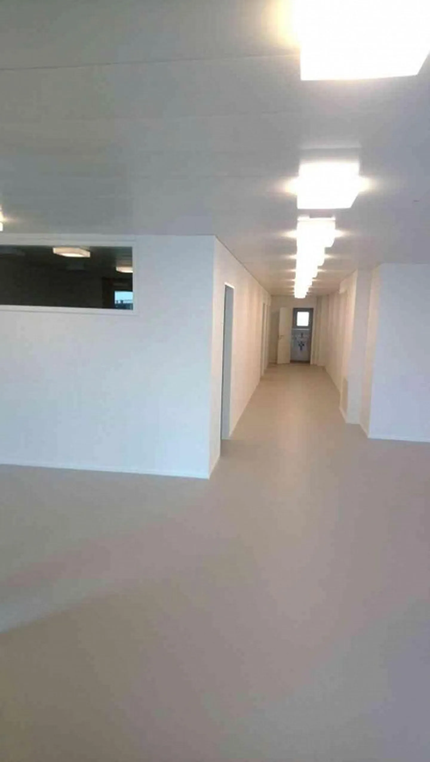 Votre avenir commence ici! - Photo 1 sur 5