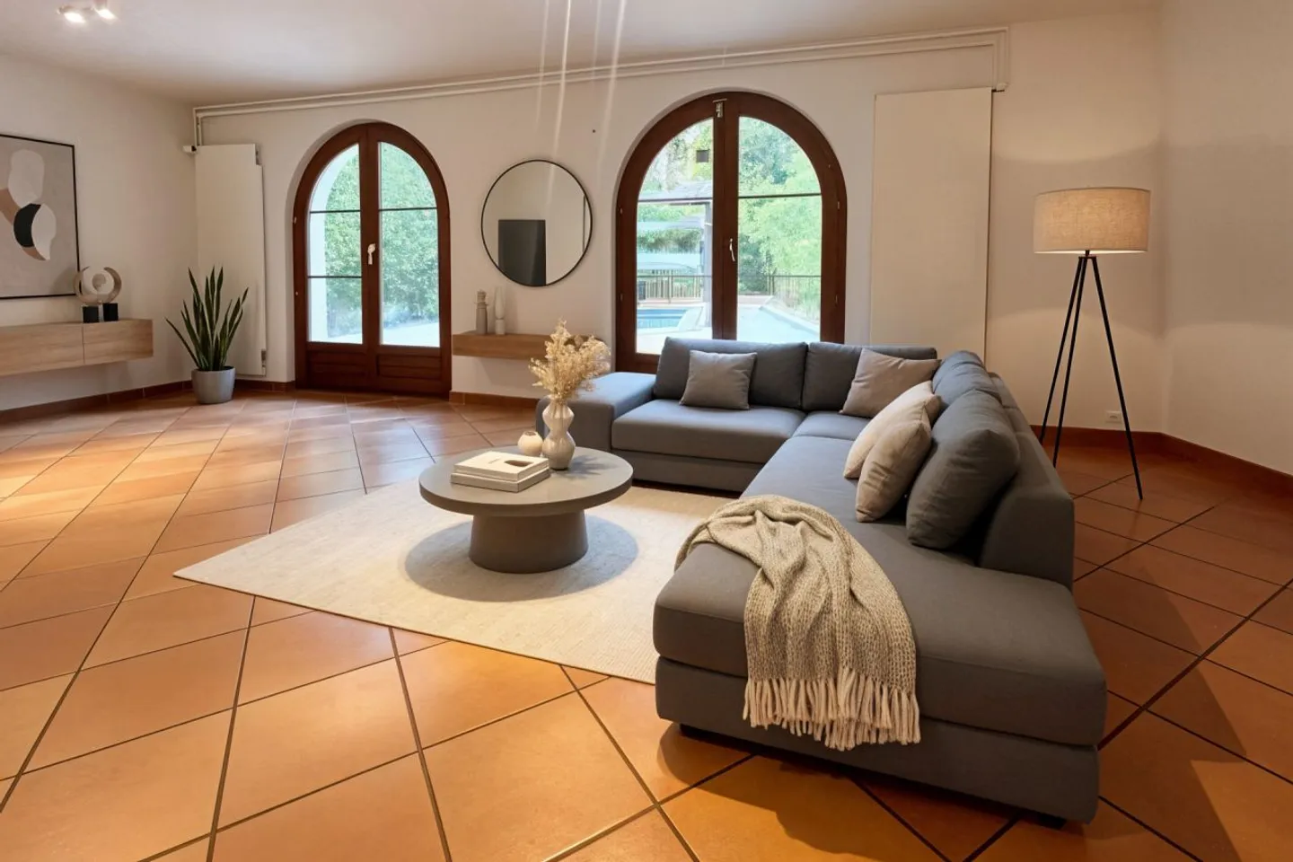 Charming 18th Century House - Photo 4 of 12