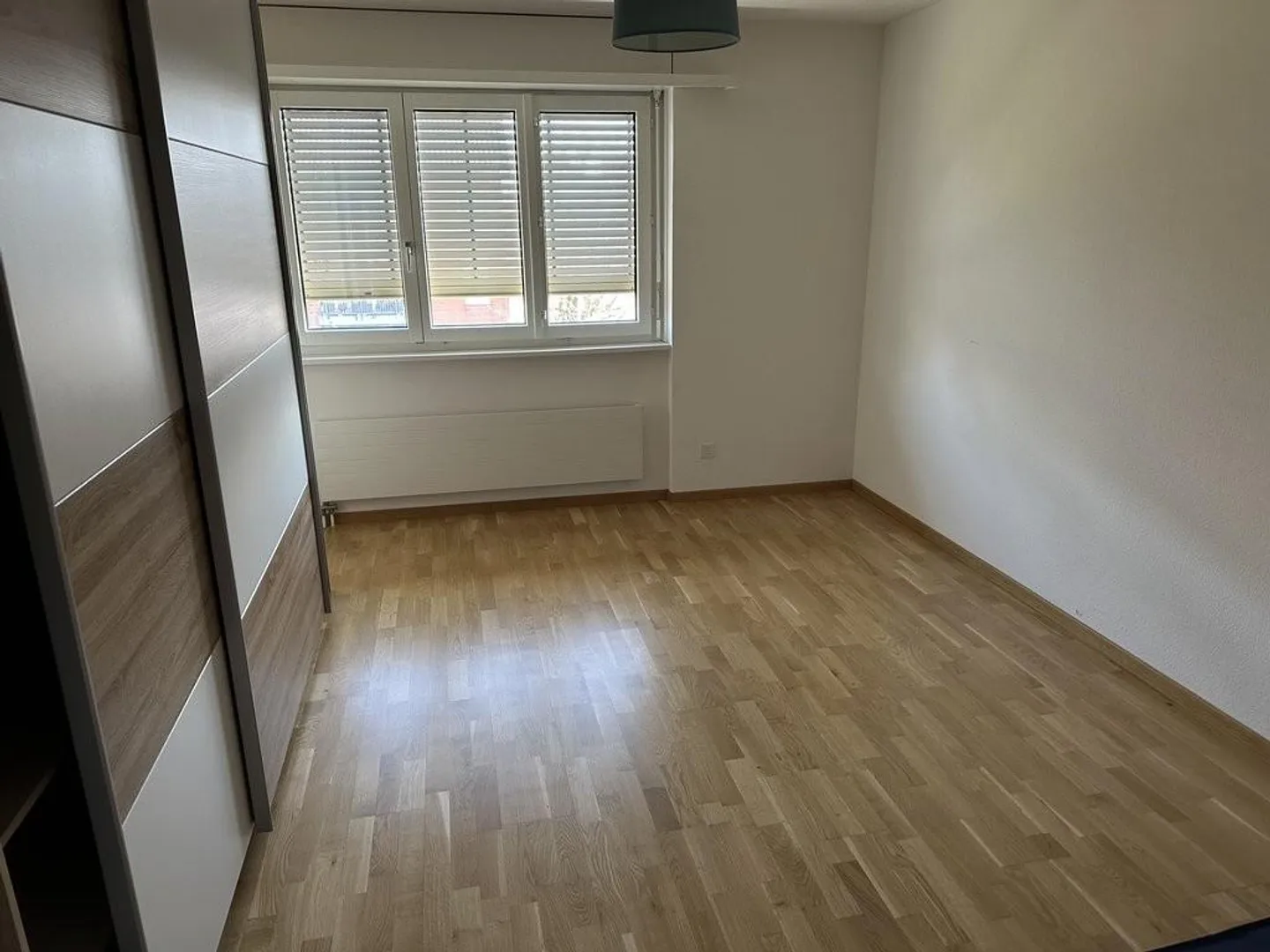 Geräumige 4.5 Zimmer Wohnung - Foto 4 von 9