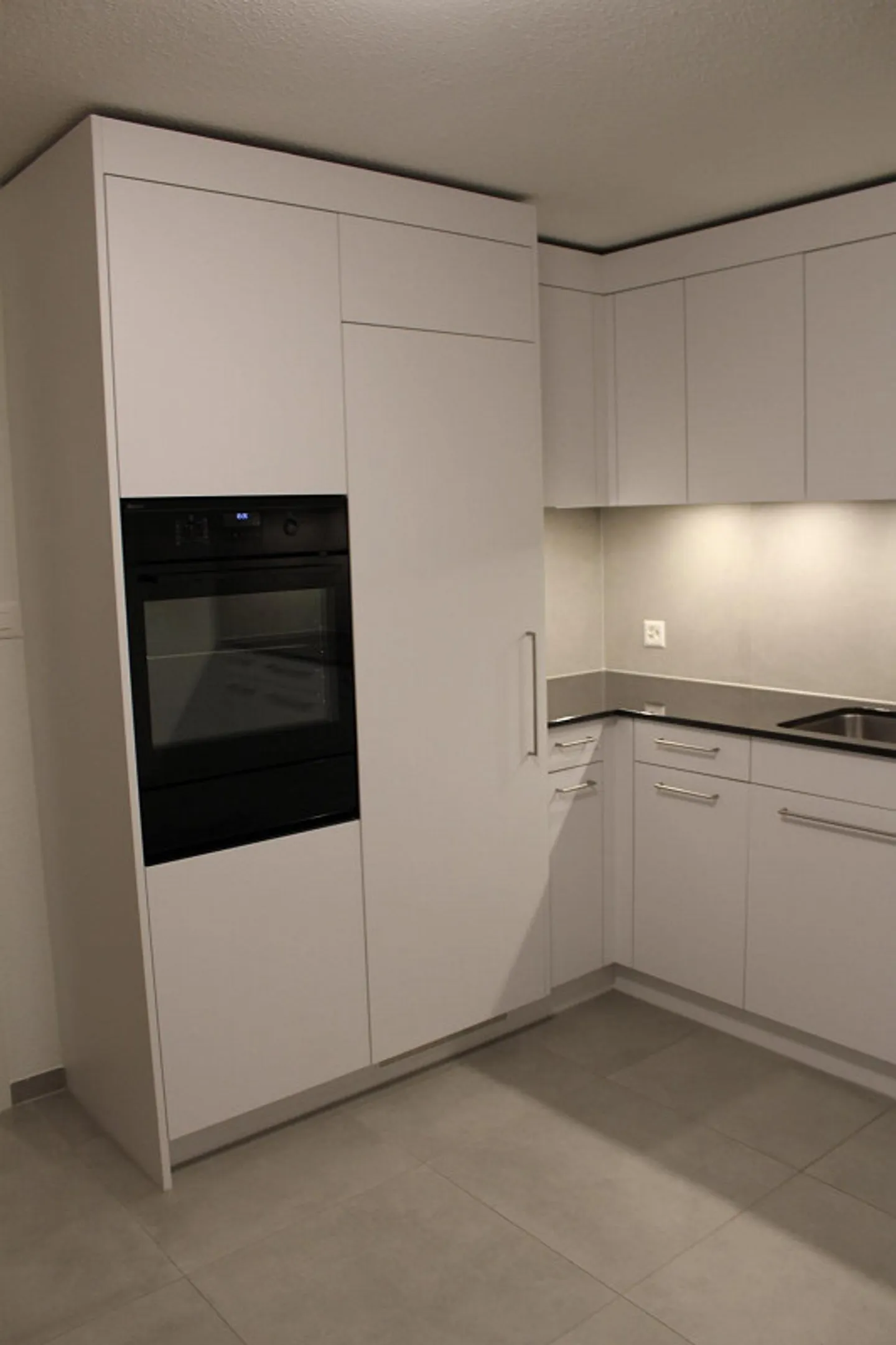 Appartement spacieux de 3,5 pièces dans un emplacement calme à Glarus - Photo 4 sur 7