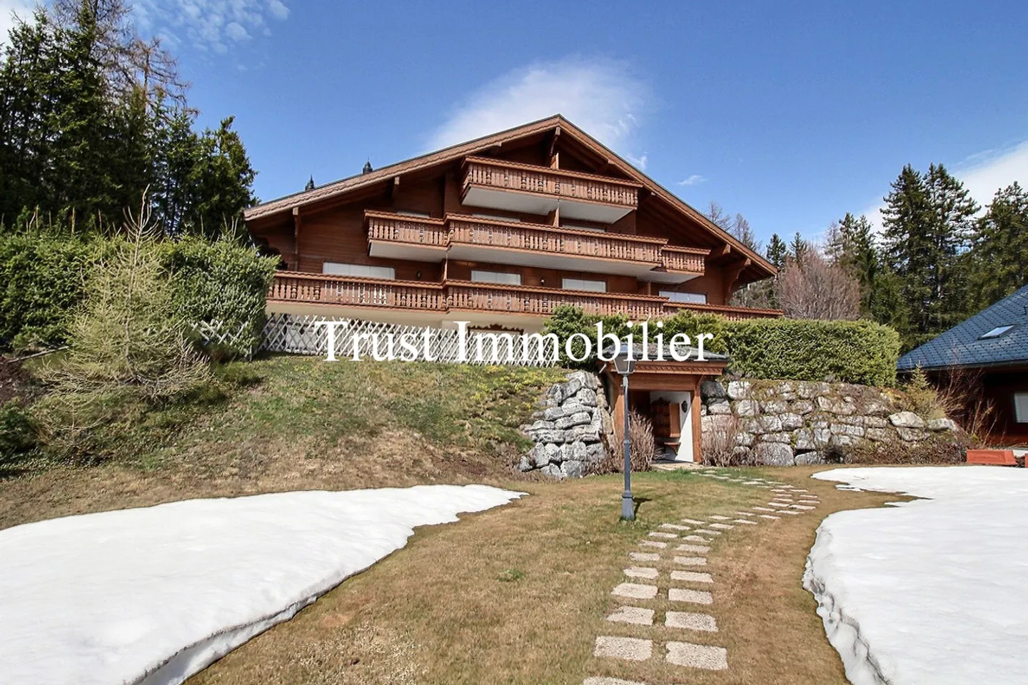 Charmant Appartement avec Jardin à Crans-Montana - Photo 17 sur 18
