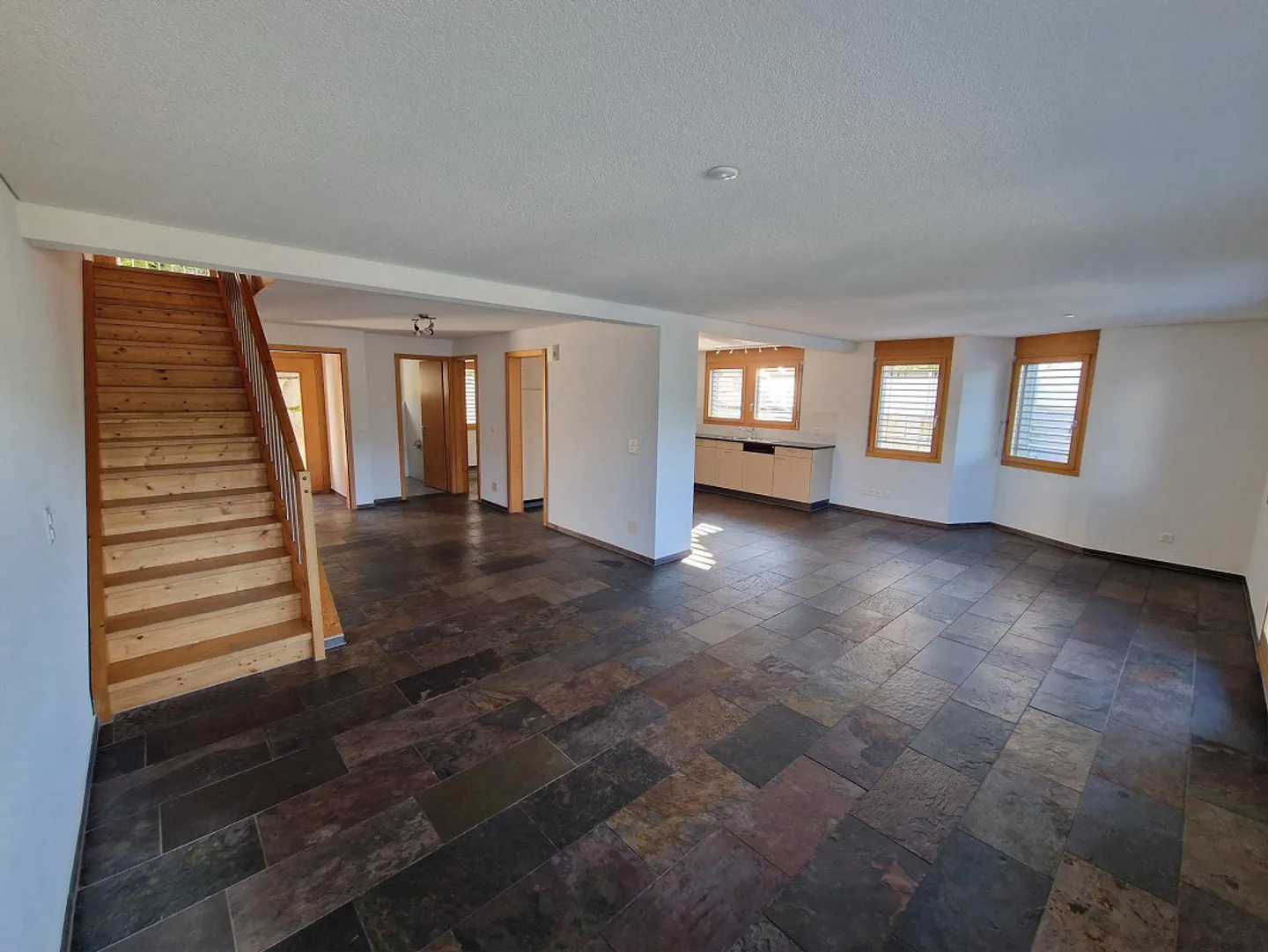 6.5 Room House Directly Above Lake Lucerne - Photo 5 of 25
