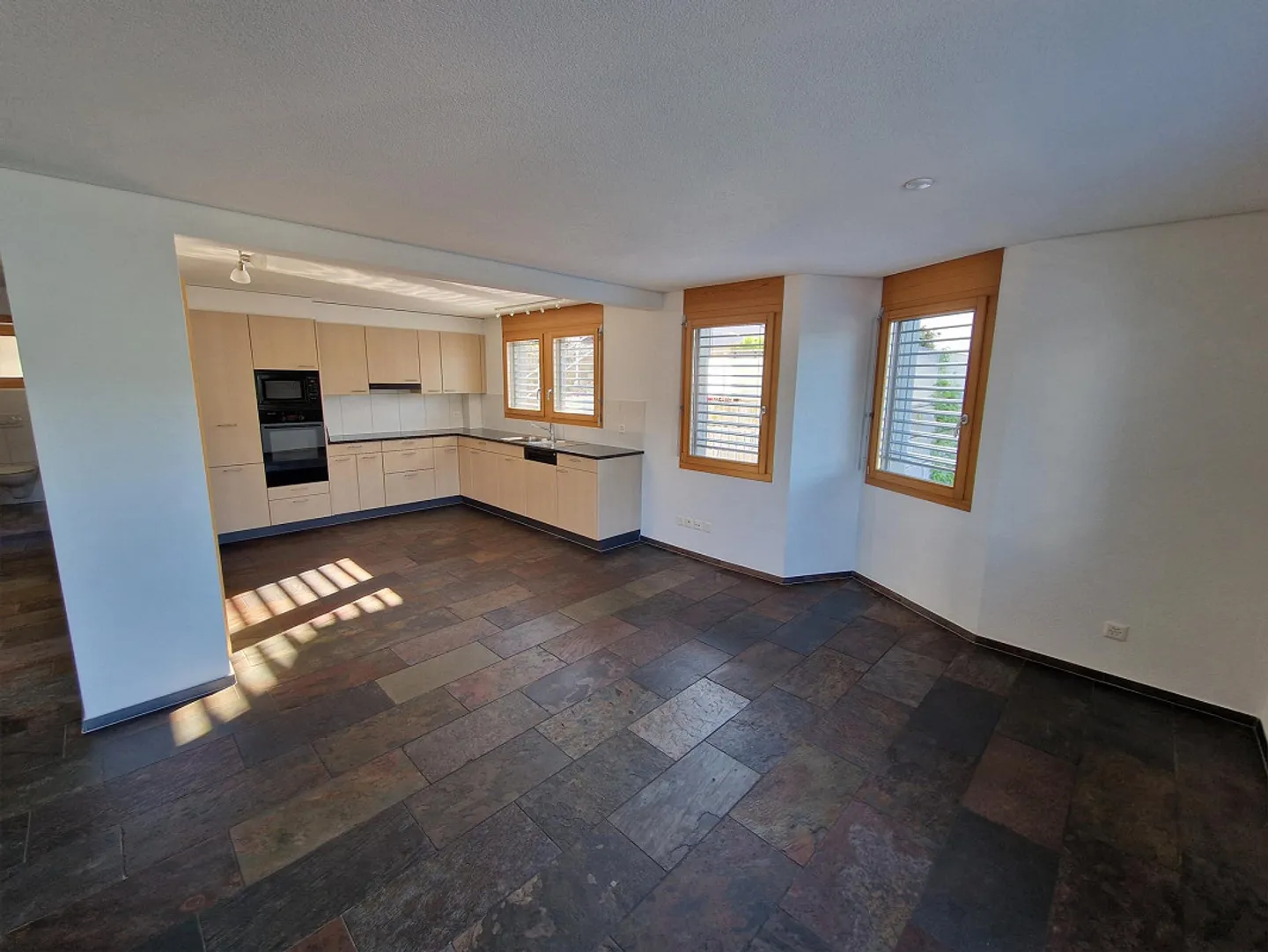 6.5 Room House Directly Above Lake Lucerne - Photo 7 of 25