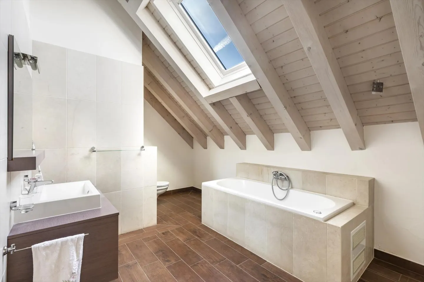 Appartamento duplex sontuoso a Colombier - Raro in vendita - Foto 5 di 12