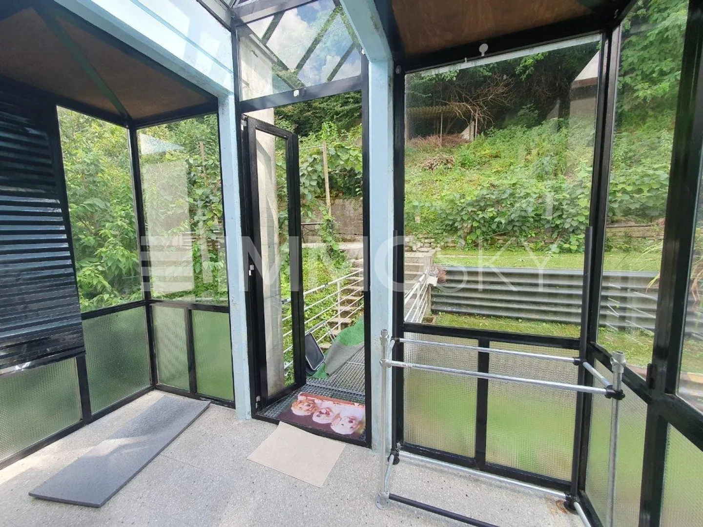 Villa Elegante a Chiasso - Foto 4 di 5
