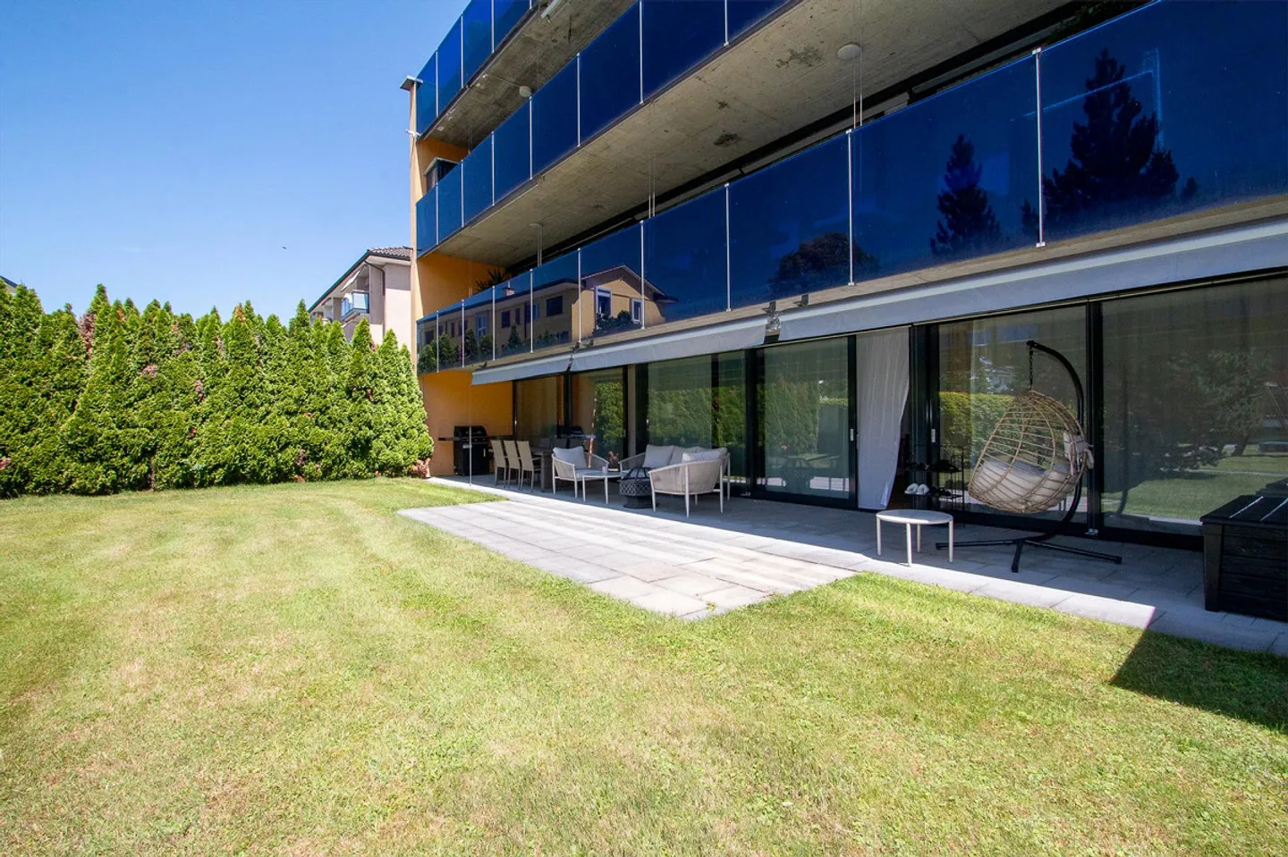 Appartamento giardino luminoso con grande patio a Widnau - Foto 7 di 24