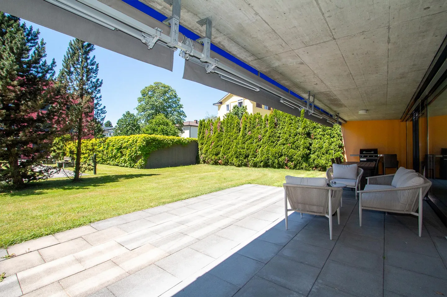 Appartamento giardino luminoso con grande patio a Widnau - Foto 5 di 24