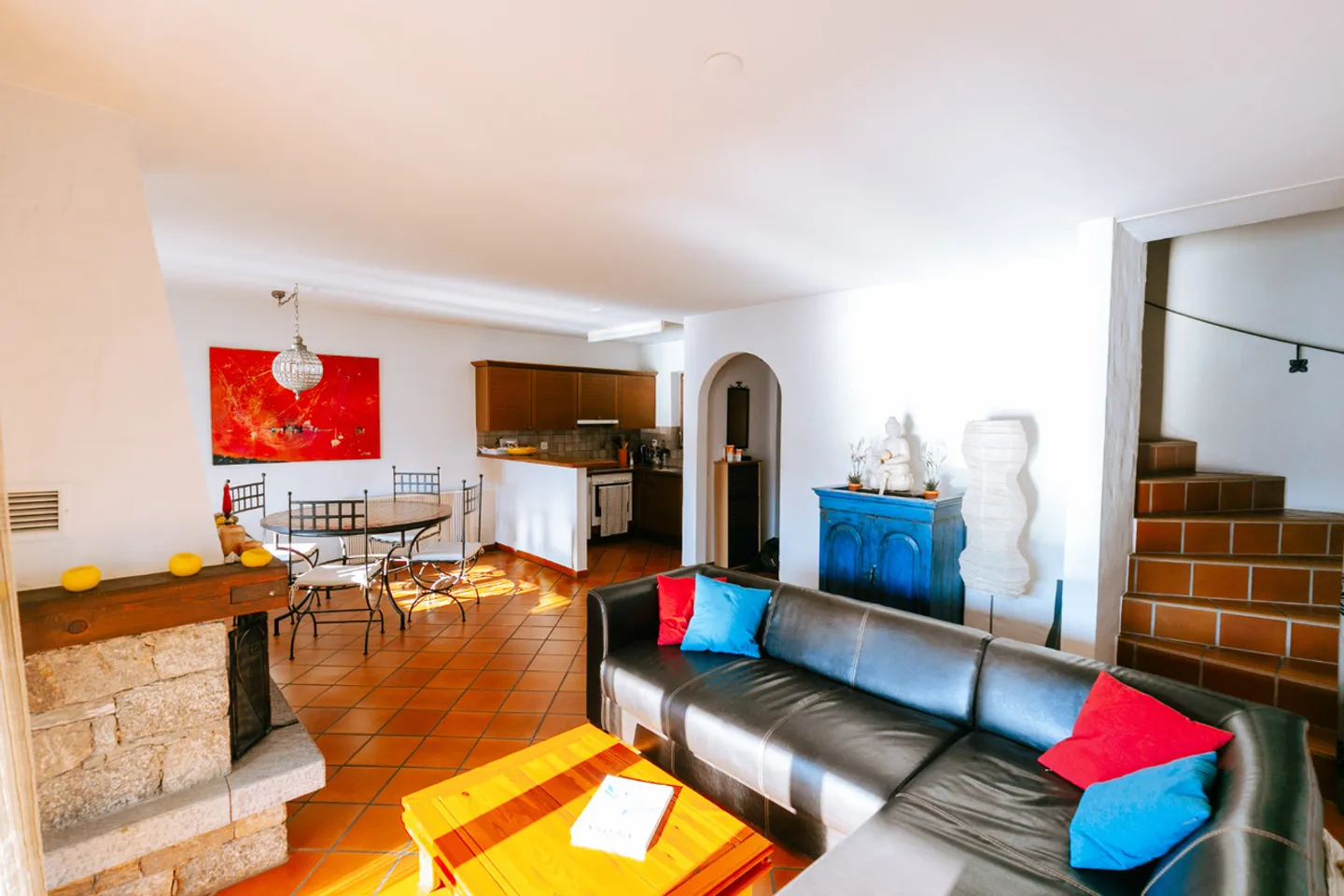 Maison mitoyenne spacieuse de 3,5 pièces avec balcon, Brissago - Photo 2 sur 12