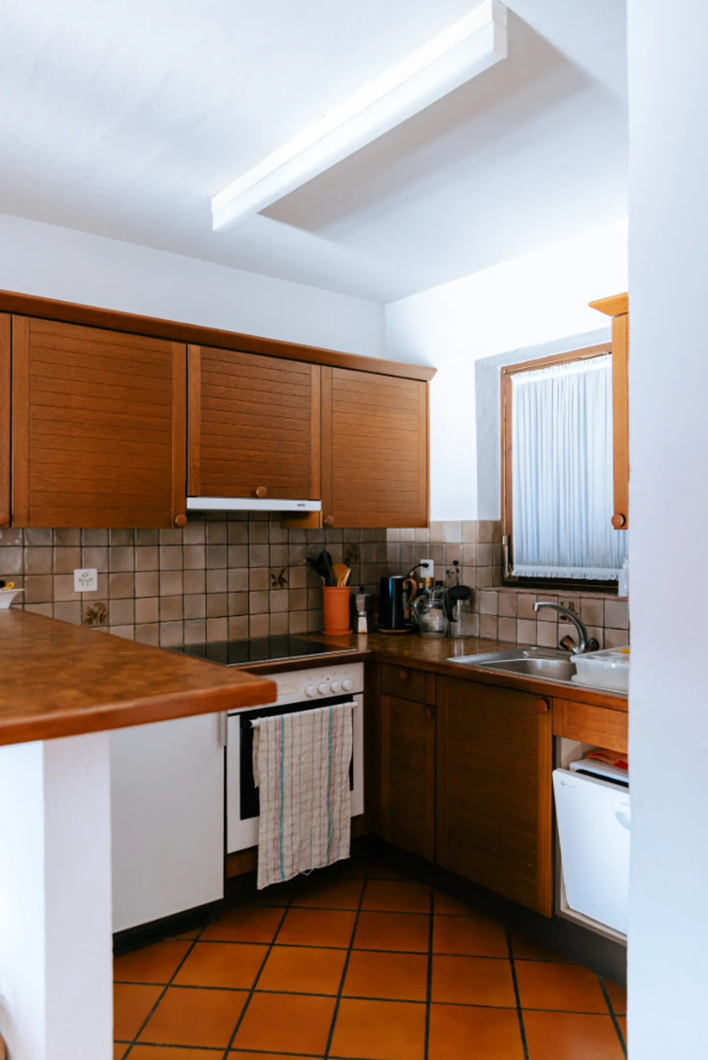 Maison mitoyenne spacieuse de 3,5 pièces avec balcon, Brissago - Photo 5 sur 12