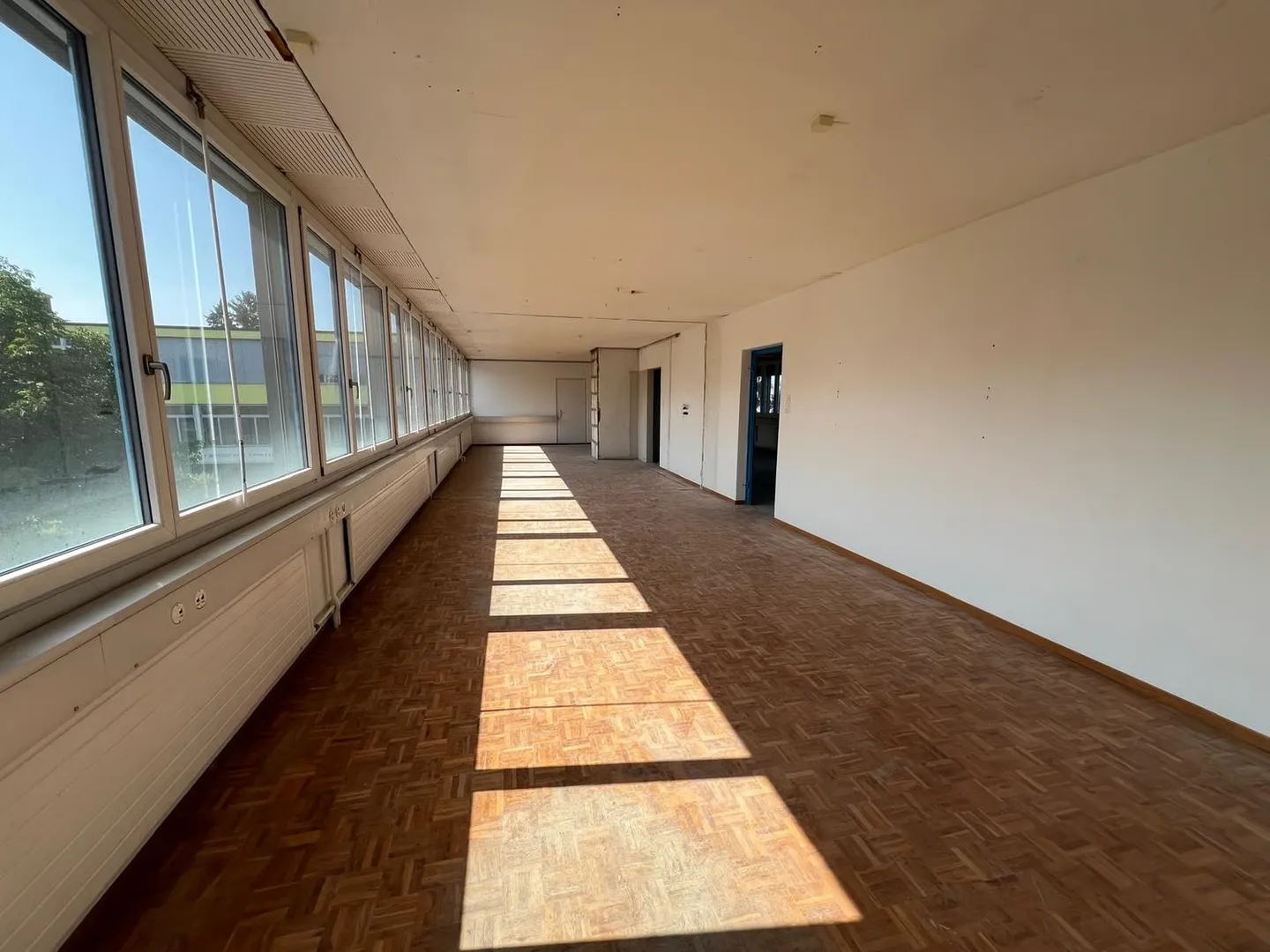 Flexible office space with expansion options in Rheineck - Photo 9 of 12