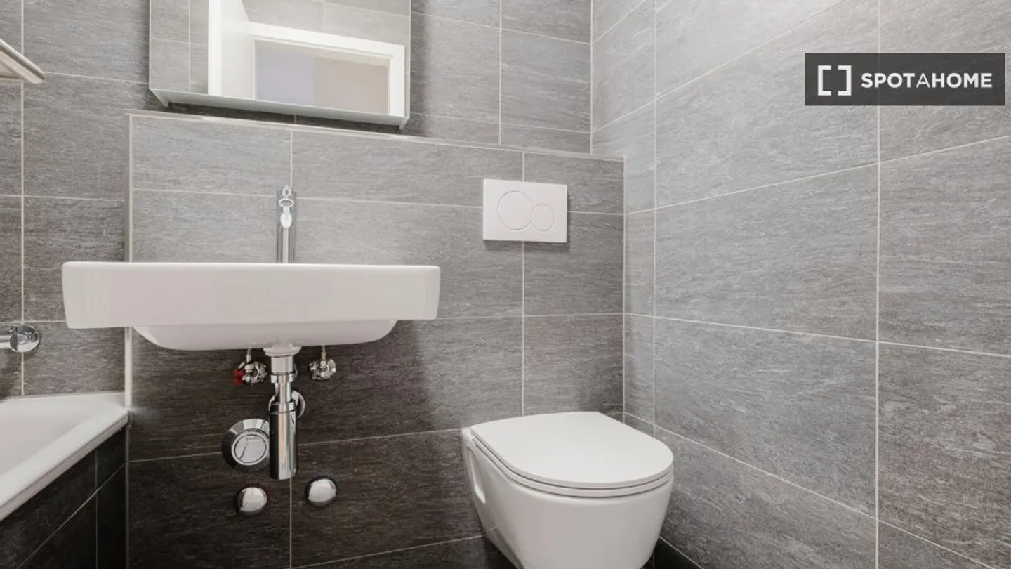 Appartamento in affitto - Foto 14 di 18