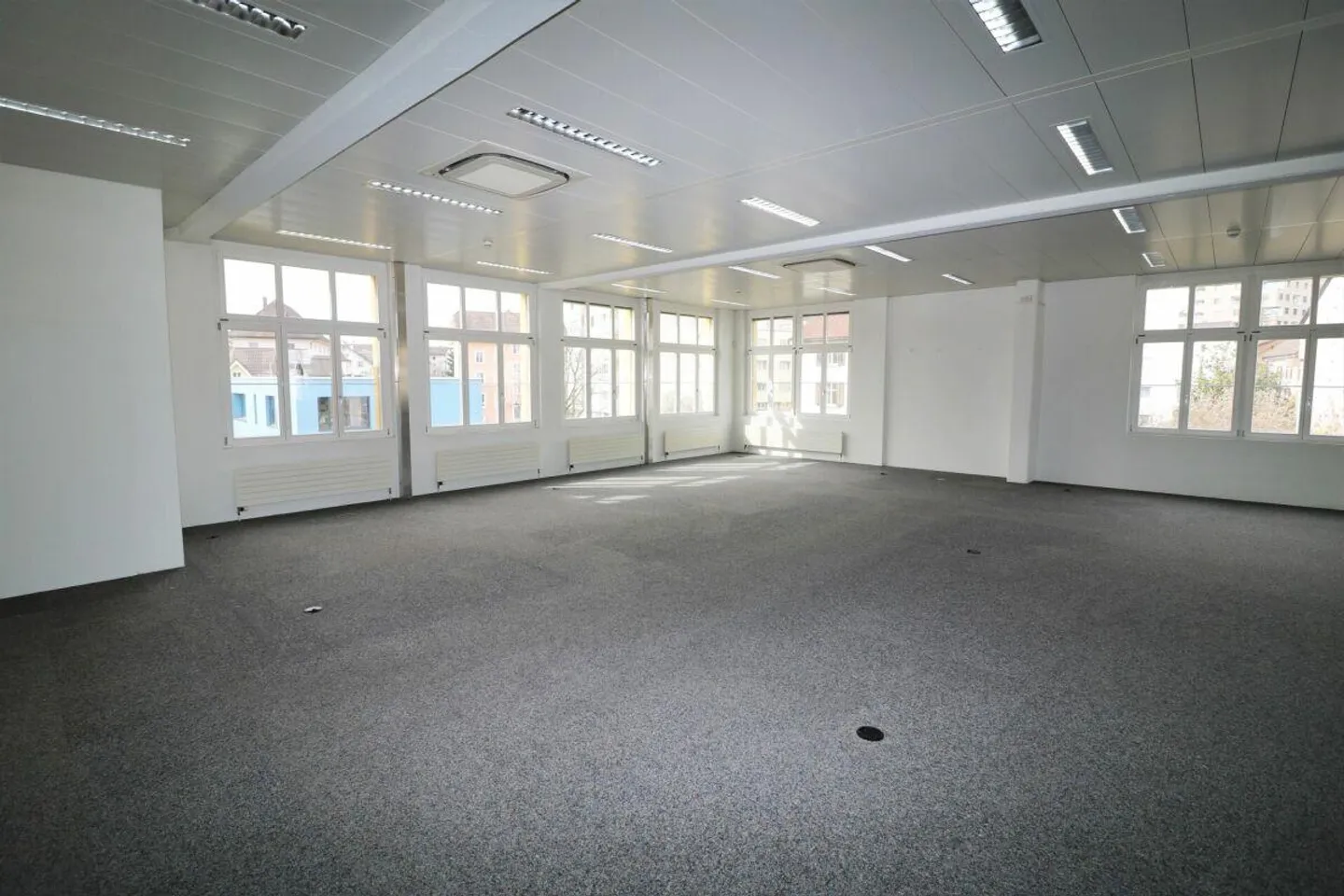 Lichtdurchflutete Gewerberäume - Raum für Ihre Vision! - Foto 5 von 12