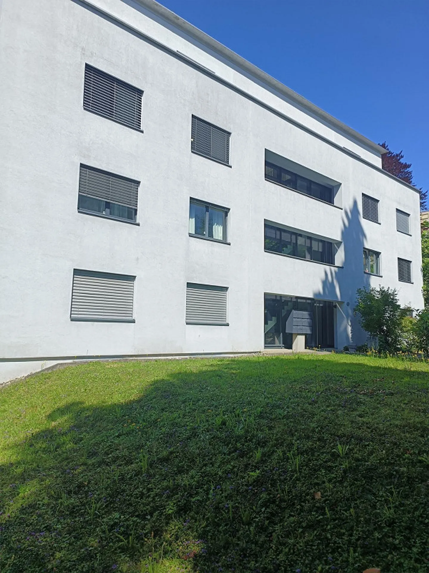 Appartement 3 pièces dans un emplacement privilégié - Photo 1 sur 10
