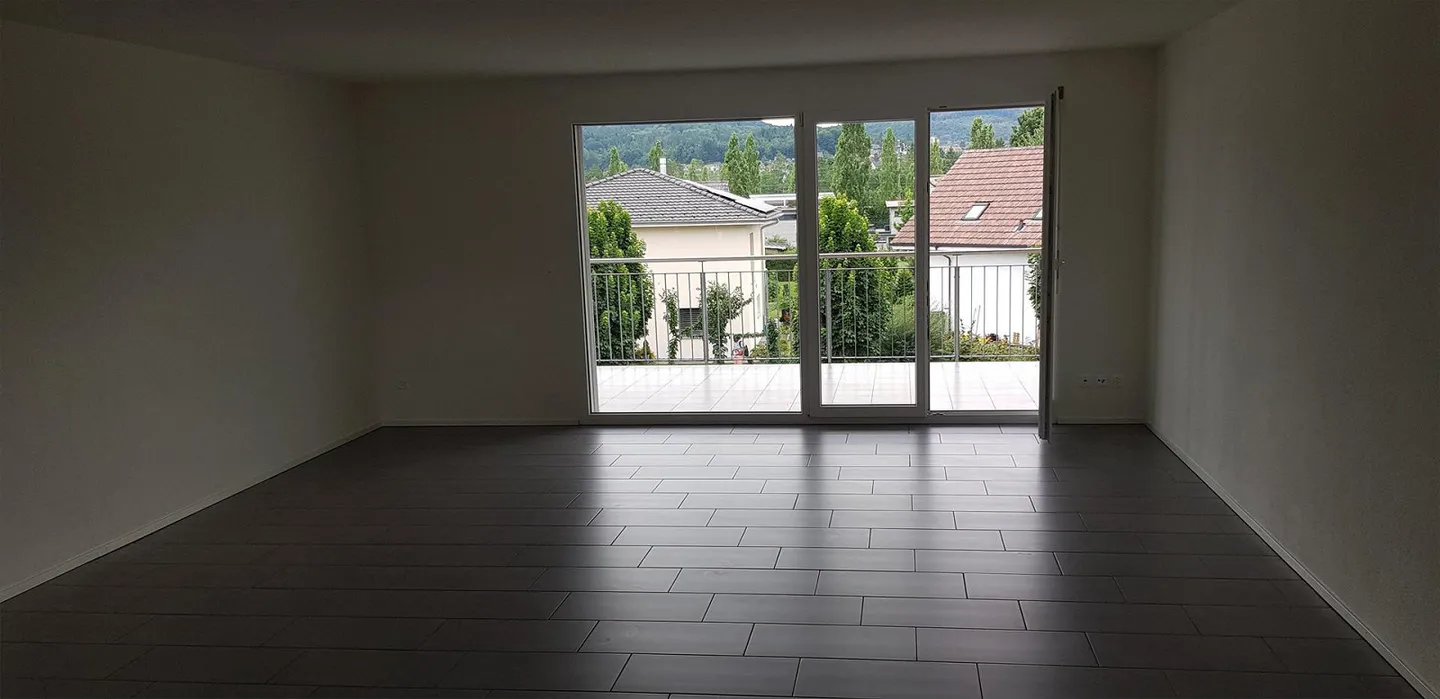 Ampio appartamento 3 1/2 stanze a Winznau, posizione tranquilla - Foto 3 di 9