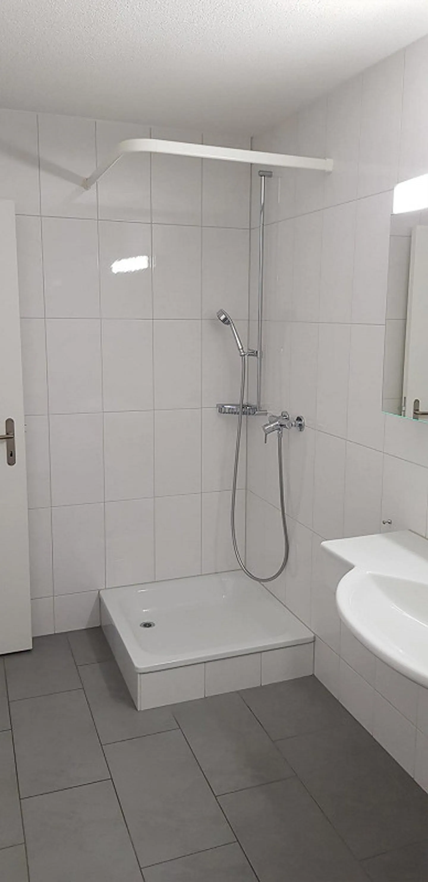Ampio appartamento 3 1/2 stanze a Winznau, posizione tranquilla - Foto 6 di 9