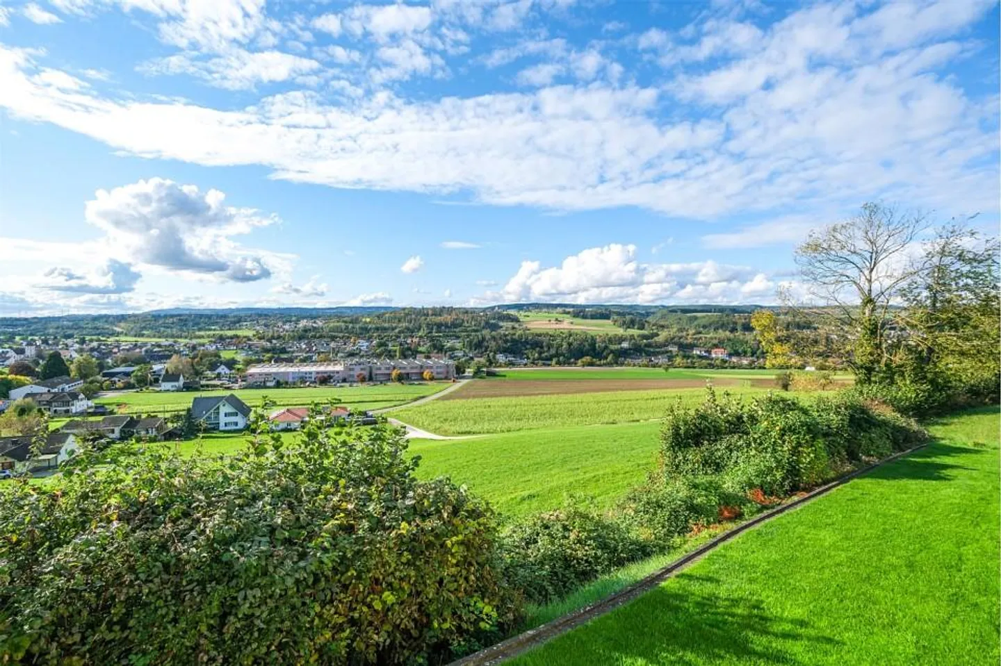 Vista panoramica, privacy e tanto spazio e terreno - Foto 9 di 13