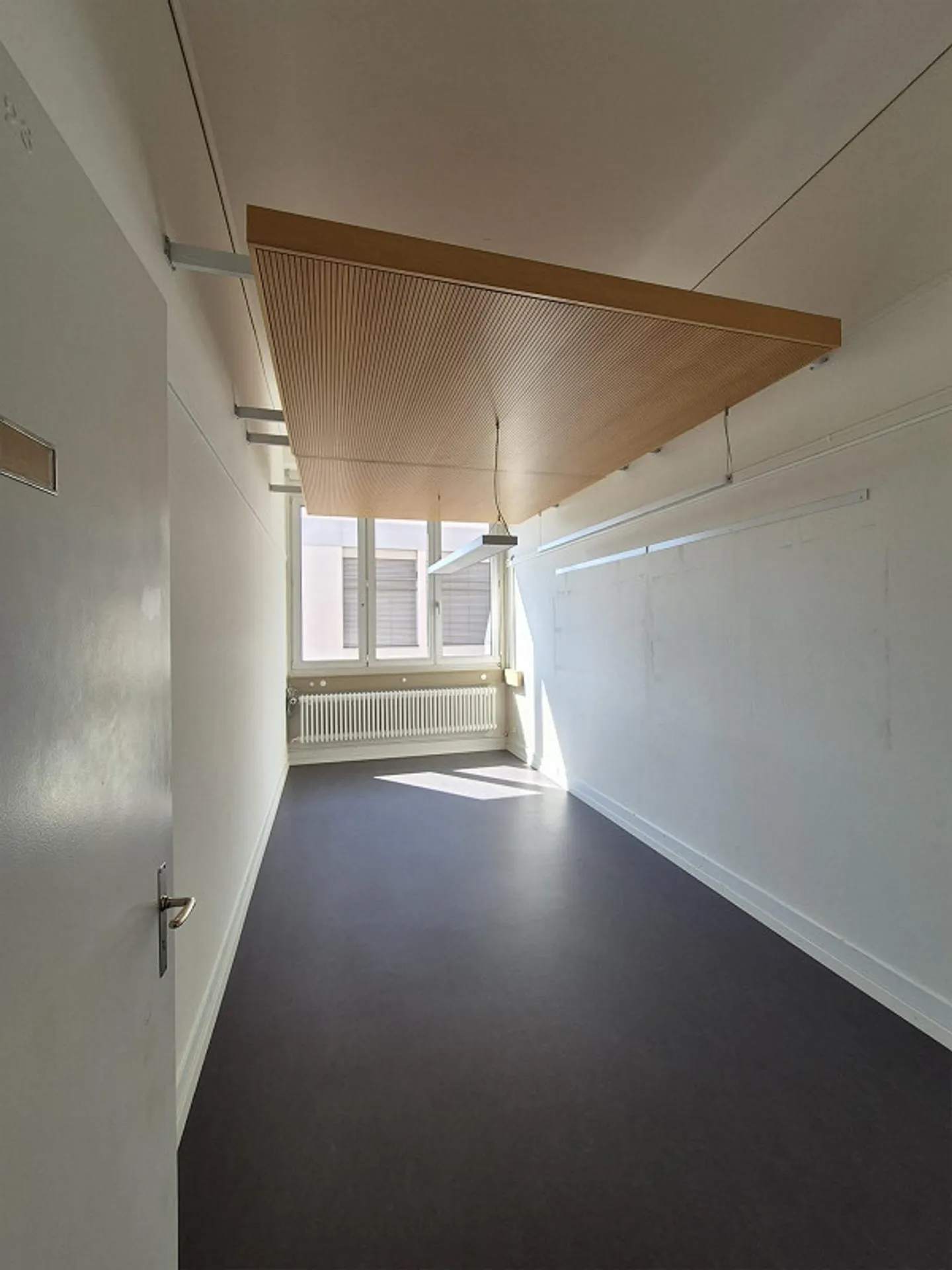 Your new commercial premises centrally located at Biglen train station - Photo 2 of 11