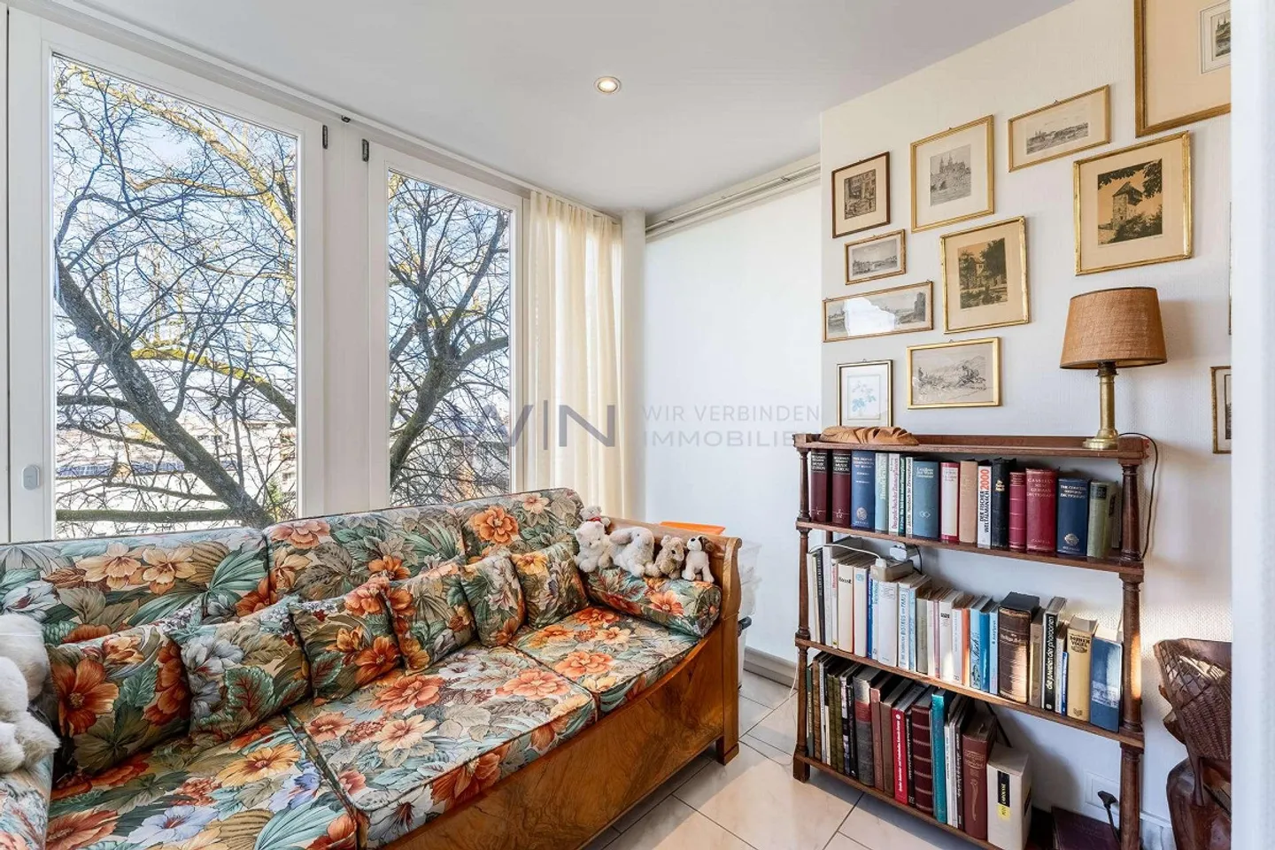 Une maison au-dessus des toits de la ville - Photo 13 sur 13