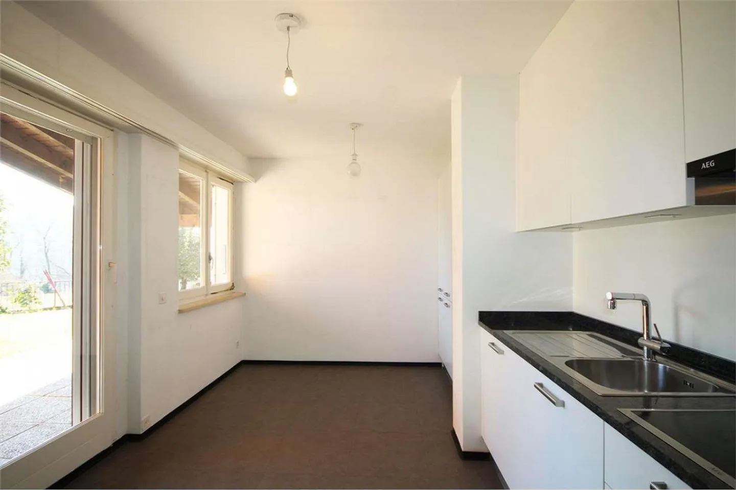 MONTAGNOLA : MAISON INDIVIDUELLE AVEC Bлик - Photo 3 sur 9