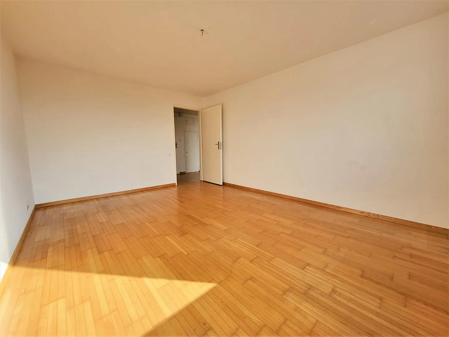 With foresight in an attractive living atmosphere - Photo 9 of 16