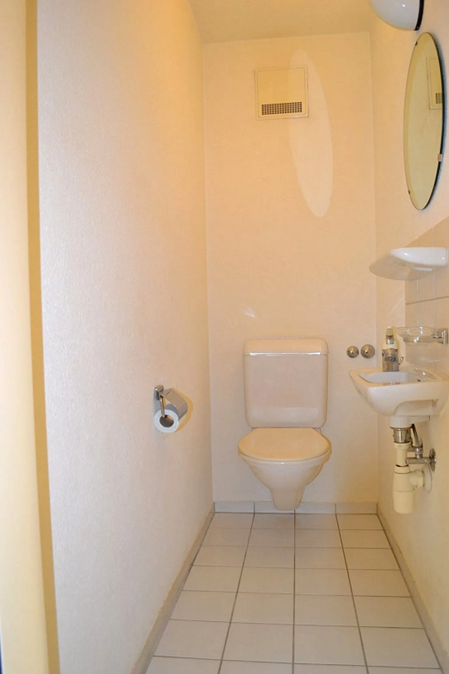 Apartment close to the center in a quiet location - Photo 8 of 9
