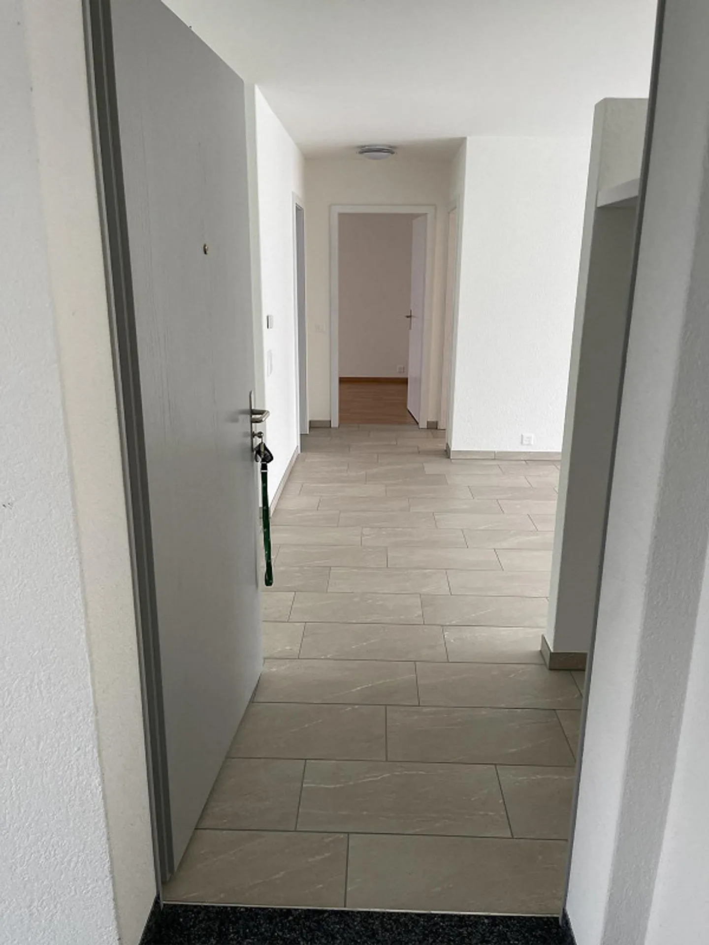 Attractive 3.5-room apartment with winter garden and large balcony - Photo 1 of 8