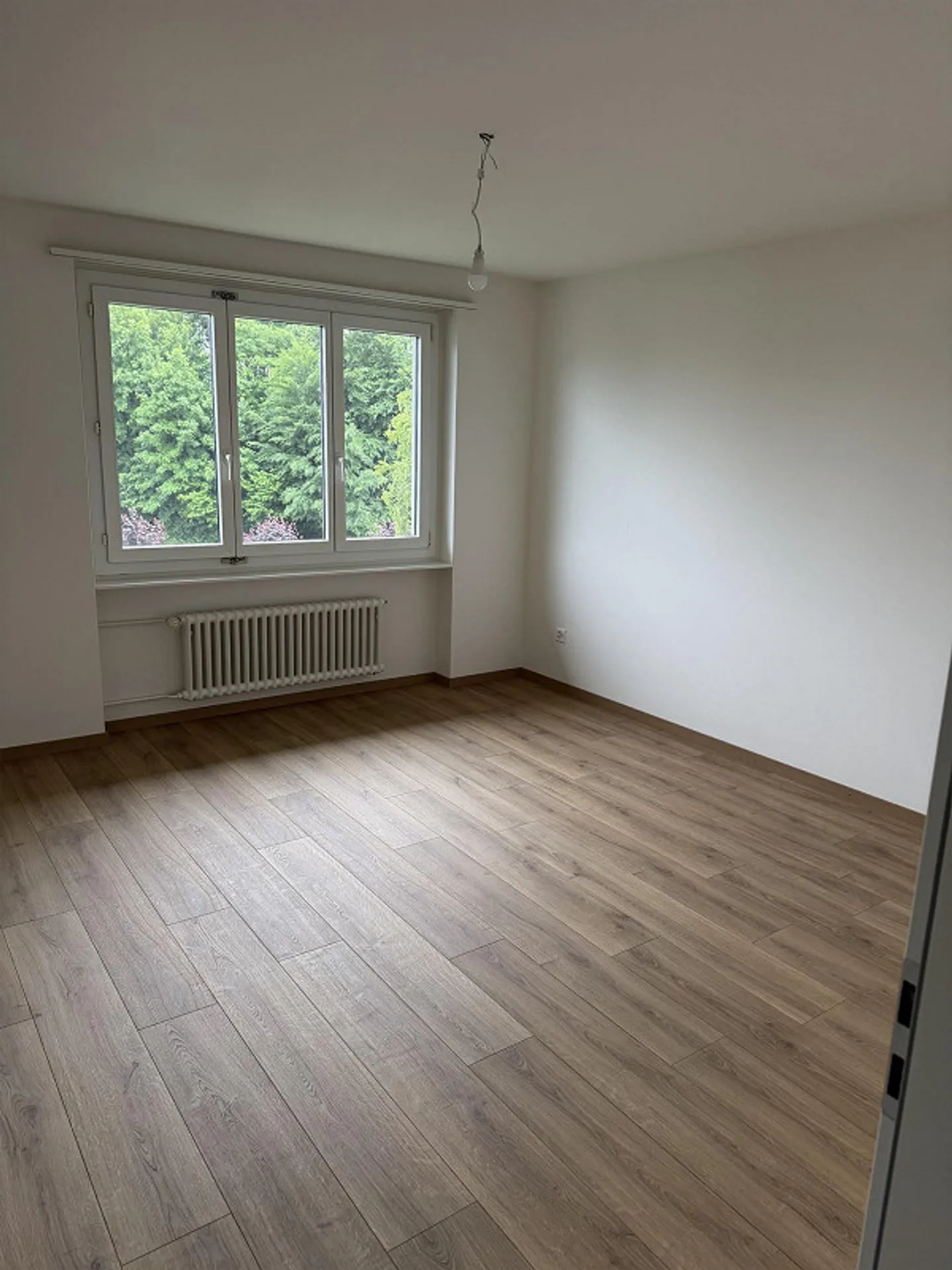 Appartamento 4.5 stanze completamente ristrutturato nel centro di Sargans - Foto 8 di 12