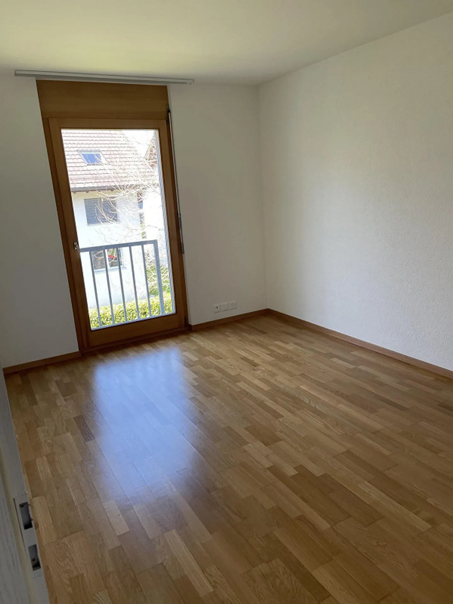 Attractive 3.5-room apartment with winter garden and large balcony - Photo 5 of 8