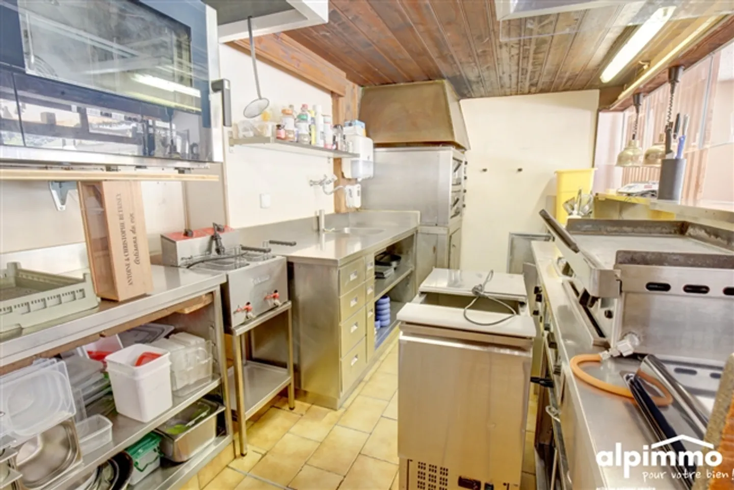 À vendre ! Restaurant à Siviez, au cœur des 4 Vallées ! - Photo 7 sur 13