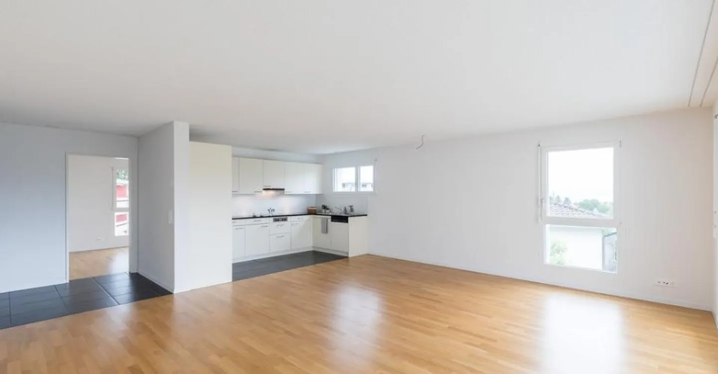 Modernes 3.5-Zimmer-Apartment - Foto 2 von 9
