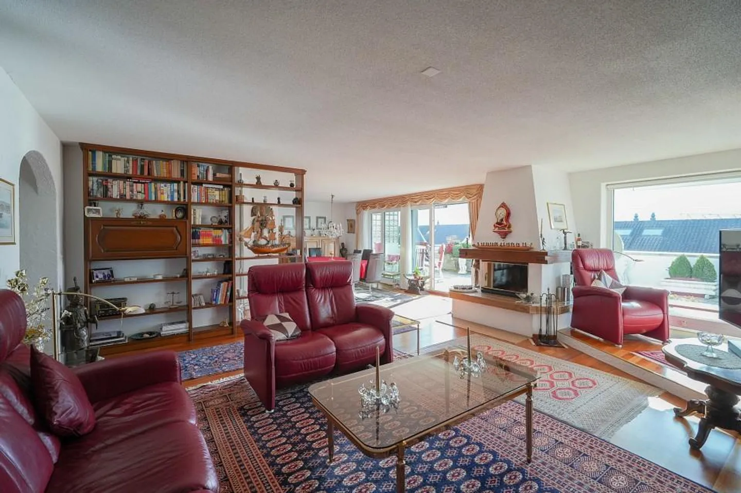 Vivre là où le nom est un programme : appartement en attique de 5,5 pièces au Sonnh... - Photo 11 sur 13