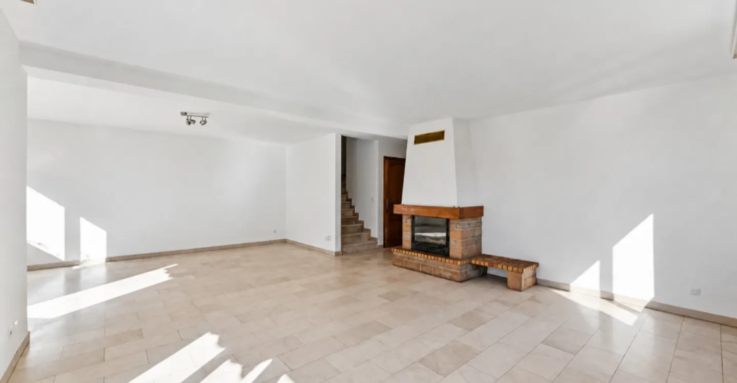 5.5-room townhouse with garden and independent studio - Photo 4 of 10
