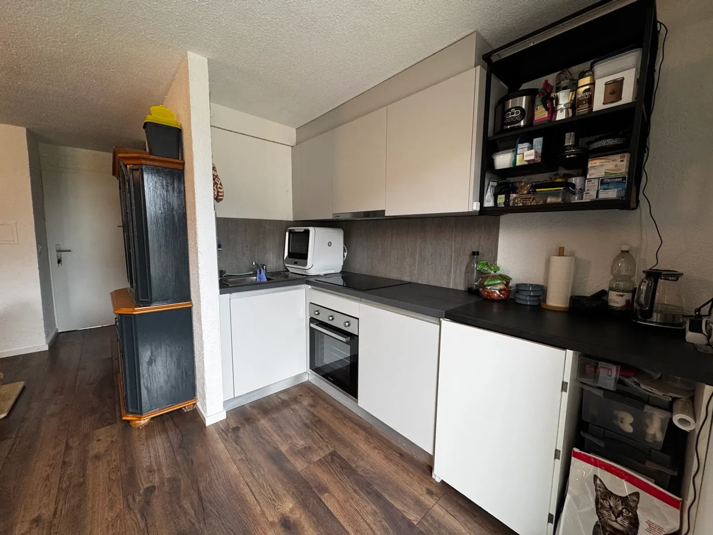 Apartment for rent - Photo 3 of 6