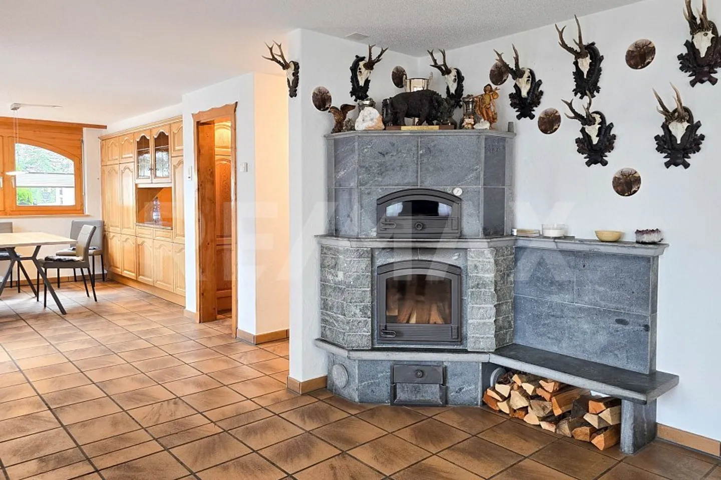 Geräumiges Familienhaus in Täsch - Foto 4 von 13