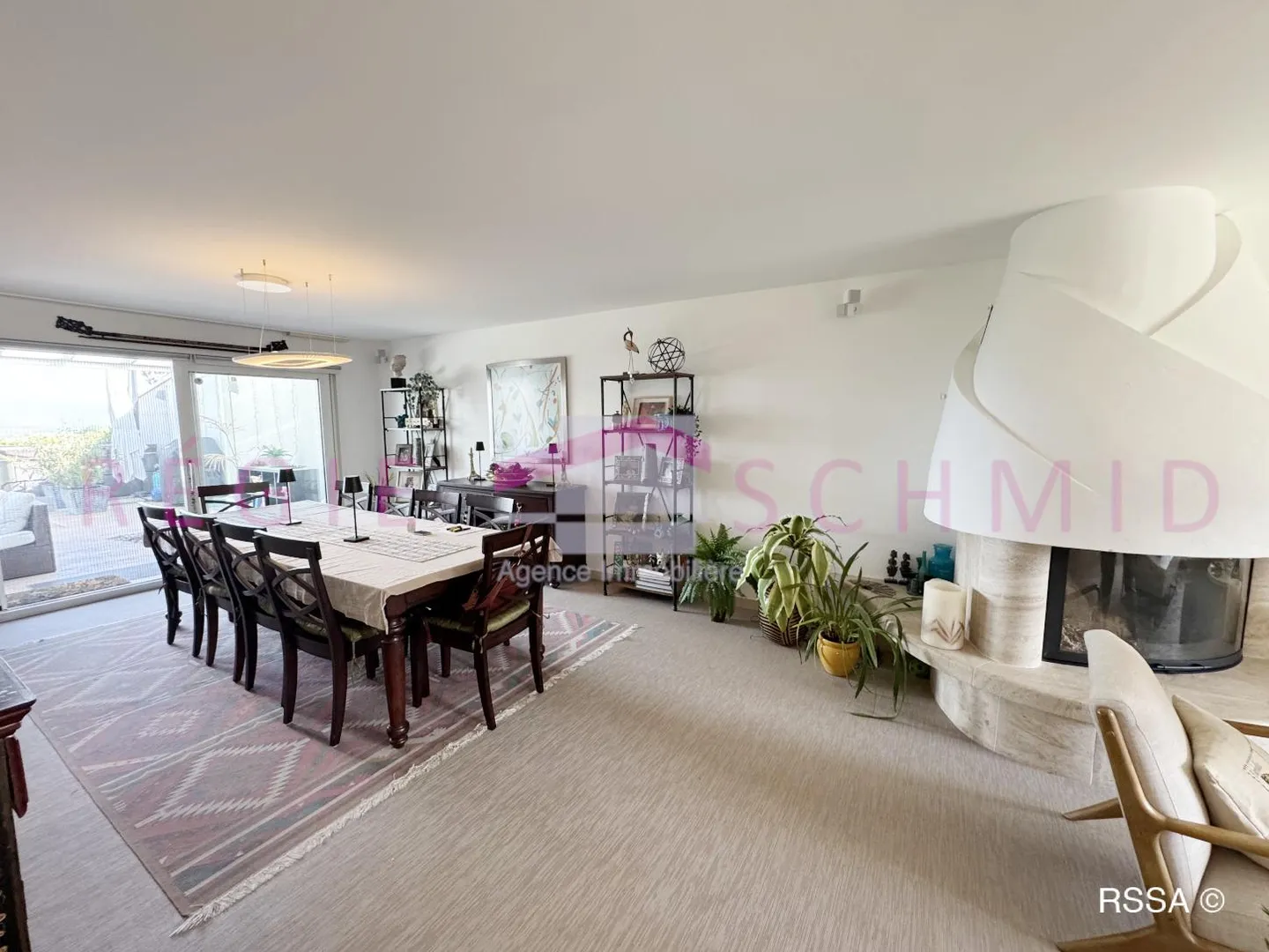 Villa bifamiliare con 7 camere e vista sul lago e sulle Alpi a Borex - Foto 7 di 13