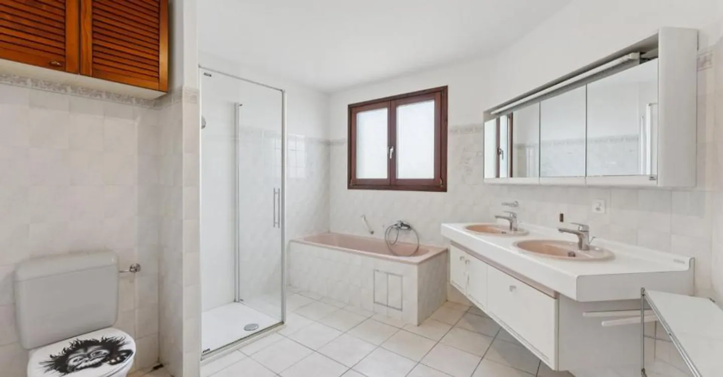 5.5-room townhouse with garden and independent studio - Photo 5 of 10