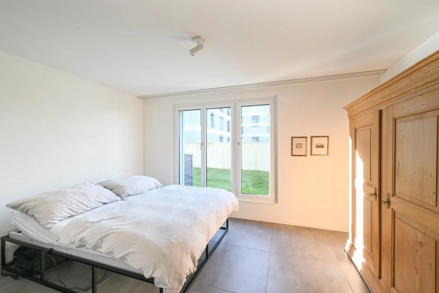 Bright ground floor apartment with private garden - Photo 5 of 7