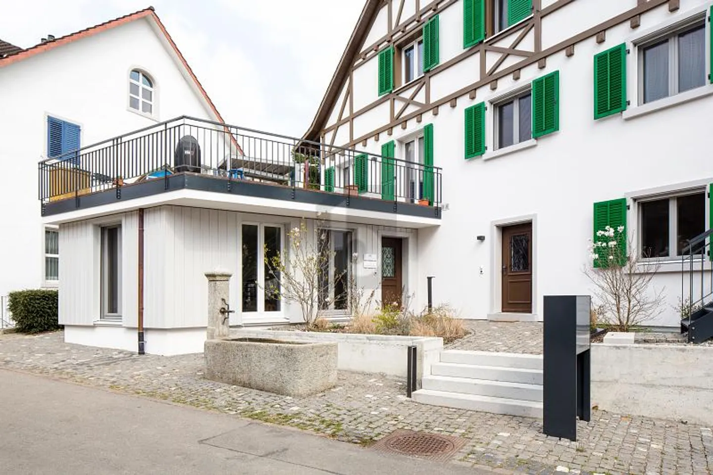 IDEAL FÜR KOSMETIK, COIFFEUR ETC. INKL. PARKPLATZ - Foto 1 von 6