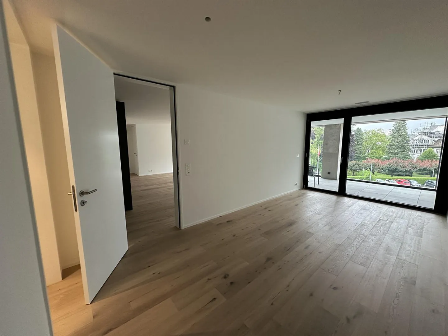 Modern 4.5-room apartment in new building in Interlaken with mountain view - Photo 7 of 15