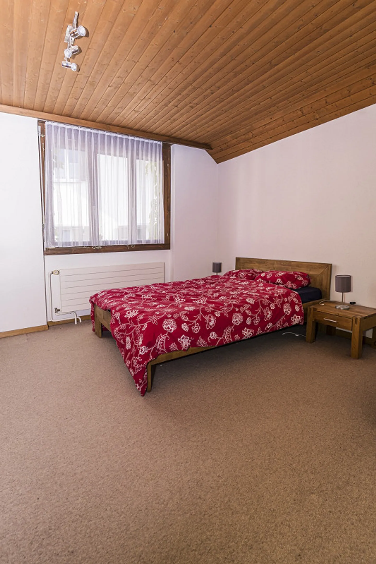 Appartement 2 1/2 pièces au 2ème étage au centre du village de Lachen - Photo 6 sur 10