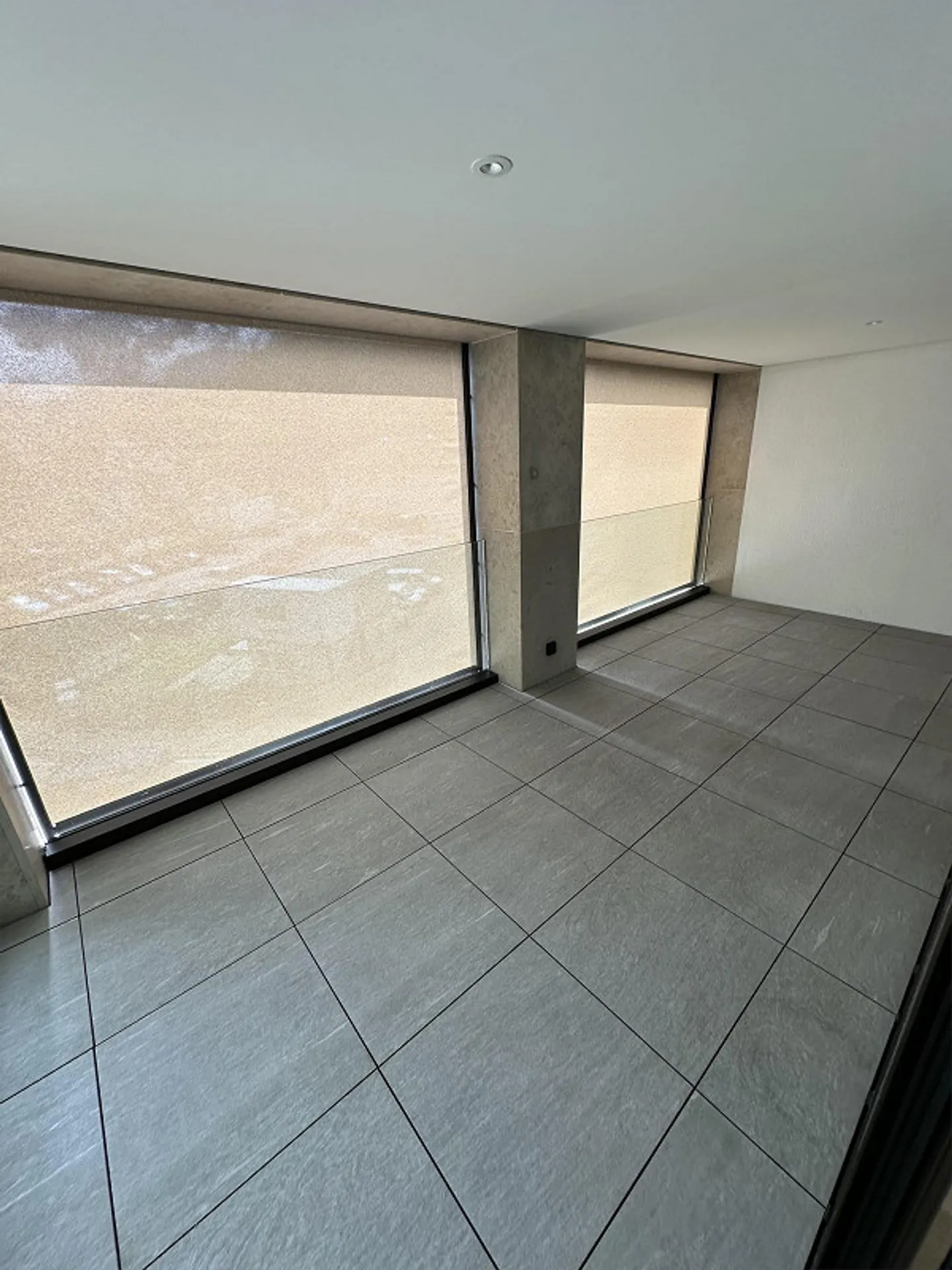 Modern 4.5-room apartment in new building in Interlaken with mountain view - Photo 14 of 15