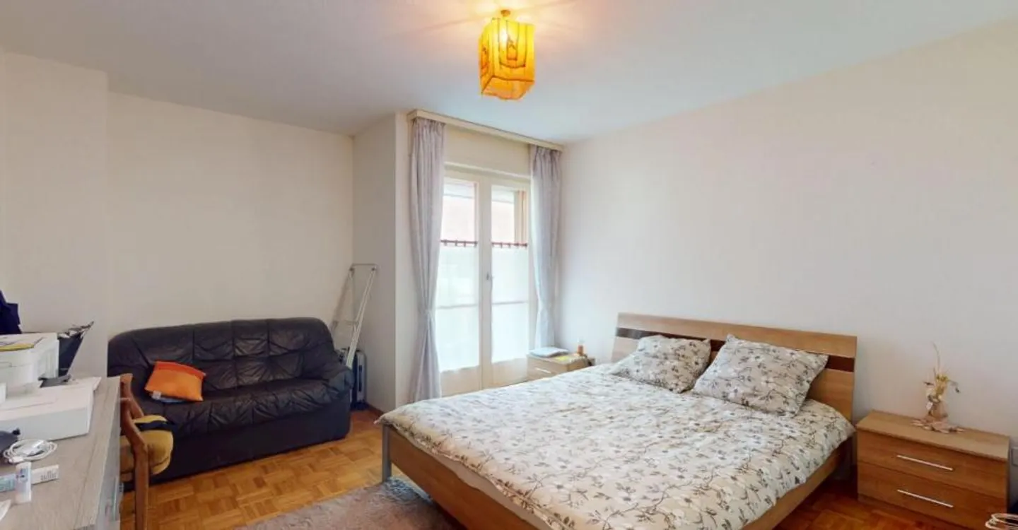 Appartement de 2.5 pièces sis au 1er étage - Photo 5 of 8