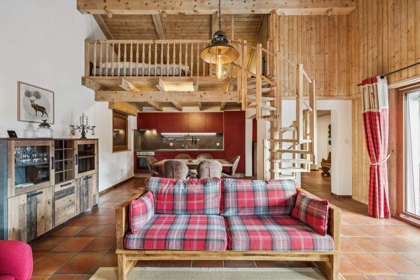 Chalet in Skiliftnähe - Foto 2 von 6