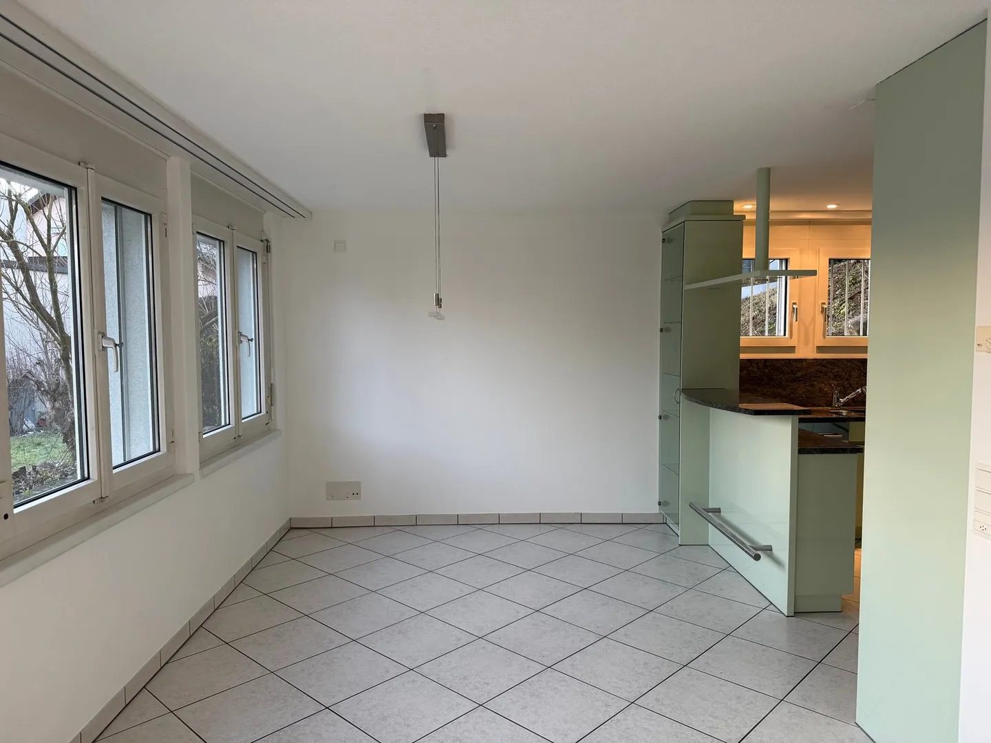 Appartamento giardino di alta qualità, centrale e tranquillo - Foto 3 di 12