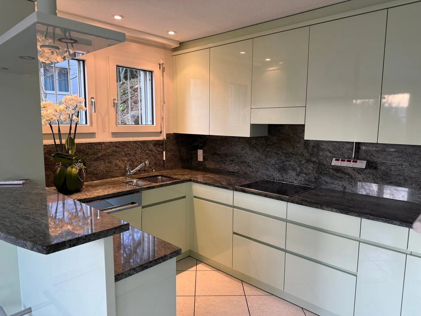 Appartamento giardino di alta qualità, centrale e tranquillo - Foto 4 di 12