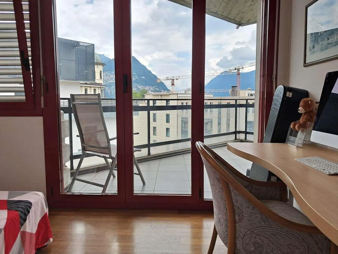 Lugano center: spacious 4.5 rooms with lake view - Photo 5 of 12